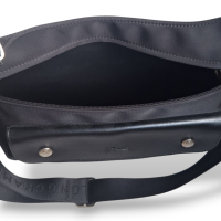 Bolsa Longchamp Nylon Preta