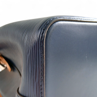 Bolsa Bucket Louis Vuitton NéoNoé Epi 