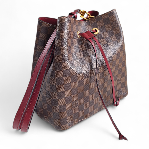 Bolsa Louis Vuitton NéoNoé MM Damier 