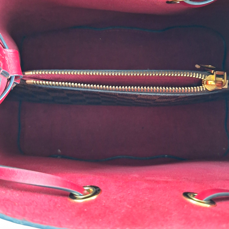 Bolsa Louis Vuitton NéoNoé MM Damier 