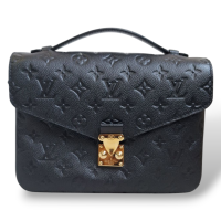 Bolsa Louis Vuitton Metis Preta 