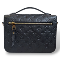 Bolsa Louis Vuitton Metis Preta 