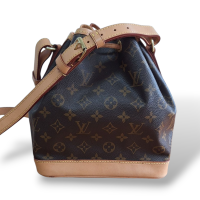 Bolsa Louis Vuitton Noe BB Monograma