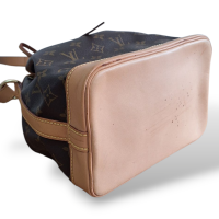 Bolsa Louis Vuitton Noe BB Monograma