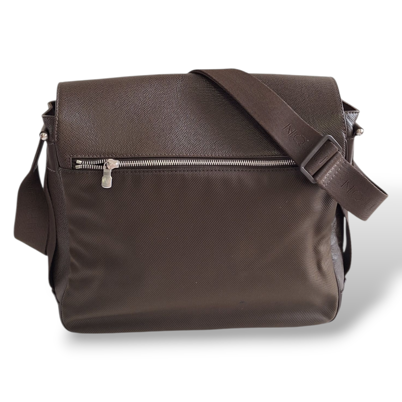 Bolsa Louis Vuitton Carteiro Marrom 