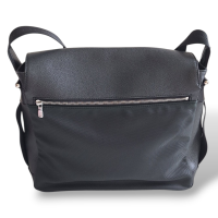 Bolsa Louis Vuitton Carteiro Preta