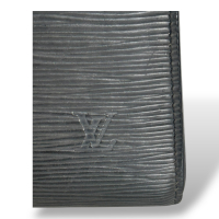 Bolsa Louis Vuitton Pochette Accessoires Epi Preta