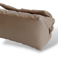 Bolsa Marc Jacobs The Quilted Leather Dual Bege Bolsa Marc Jacobs The Quilted Leather Dual Bege