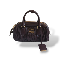 Bolsa Miu Miu Arcadie Marrom 