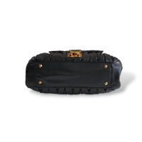 Bolsa Miu Miu Matelassê Preta