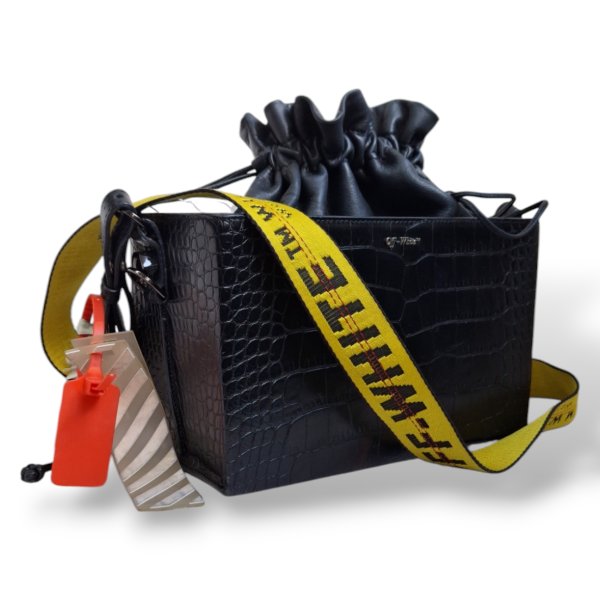 Bolsa Off White Preta Crossbody