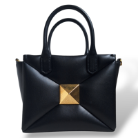 Bolsa Valentino Preta One Stud 