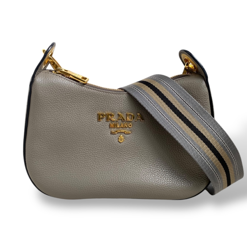 Bolsa Prada com Logo na Alça