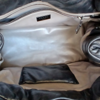 Bolsa Prada Sound Bomber Preta 