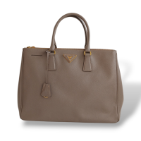 Bolsa Prada Saffiano Lux Galleria Argila 