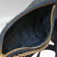 Bolsa Prada Re-Edition Nylon Preta