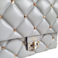 Bolsa Valentino Candy Stud Cinza