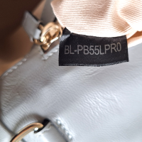 Bolsa Valentino Candy Stud Cinza