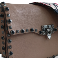 Bolsa Valentino Rockstud Guitar Nude