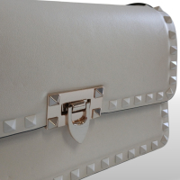 Bolsa Valentino Rockstud23 Off White Bolsa Valentino Rockstud23 Off White