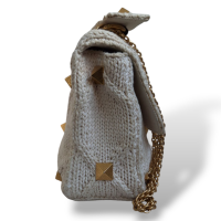 Bolsa Valentino Garavani Knit Roman Stud Off White 