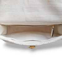 Bolsa Valentino Garavani Knit Roman Stud Off White 