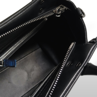Bolsa Valentino One Stud Preta 