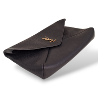 Clutch Yves Saint Laurent Cassandre Preta