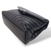 Bolsa Yves Saint Laurent LouLou Puffer Preta