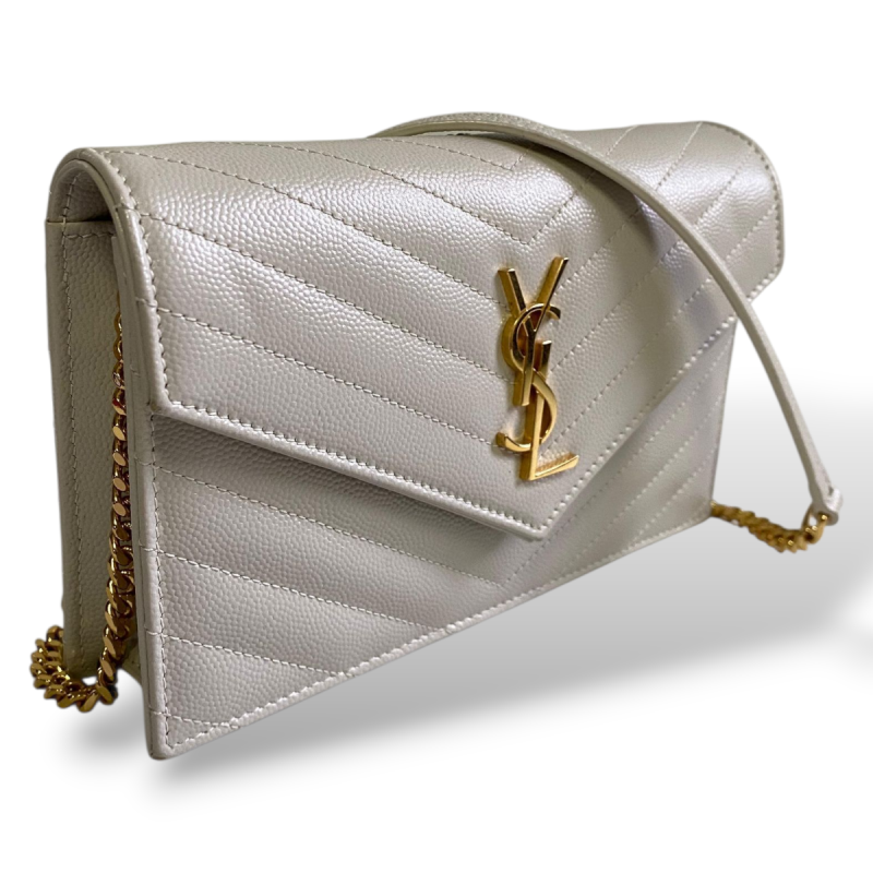 Bolsa Yves Saint Laurent Cassandre Off White Ferragem Gold 