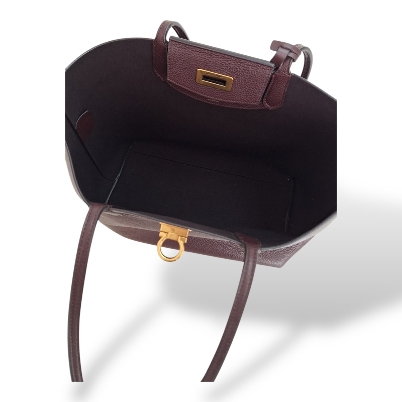 Bolsa Salvatore Ferragamo Tote Marrom Ferragem Dourada