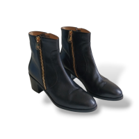 Bota Chanel Preta - 38