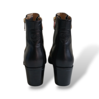 Bota Chanel Preta - 38
