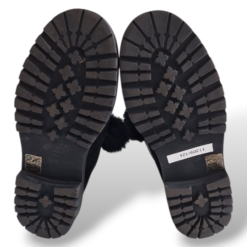 Bota Jimmy Choo Preta Detalhe PomPom-38 Bota Jimmy Choo Preta Detalhe PomPom-38
