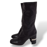 Bota Miu Miu Preta de Couro - 37