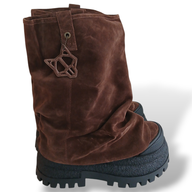 Bota Naked Wolfe Marrom-38