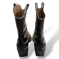 Bota NK Store Branca e Preta-38