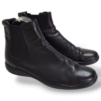 Bota Prada Sport Preta-35