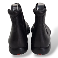 Bota Prada Sport Preta-35