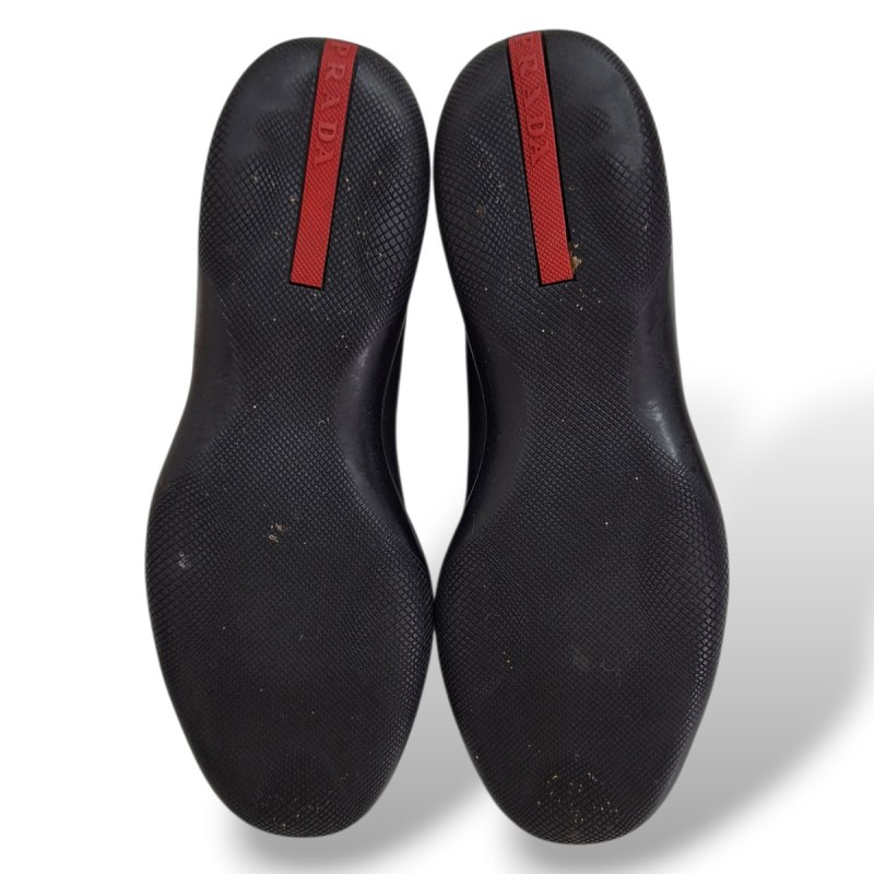 Bota Prada Sport Preta-35