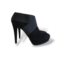 Bota Stuart Weitzman Camurça Preta - 36 Bota Stuart Weitzman Camurça Preta - 36