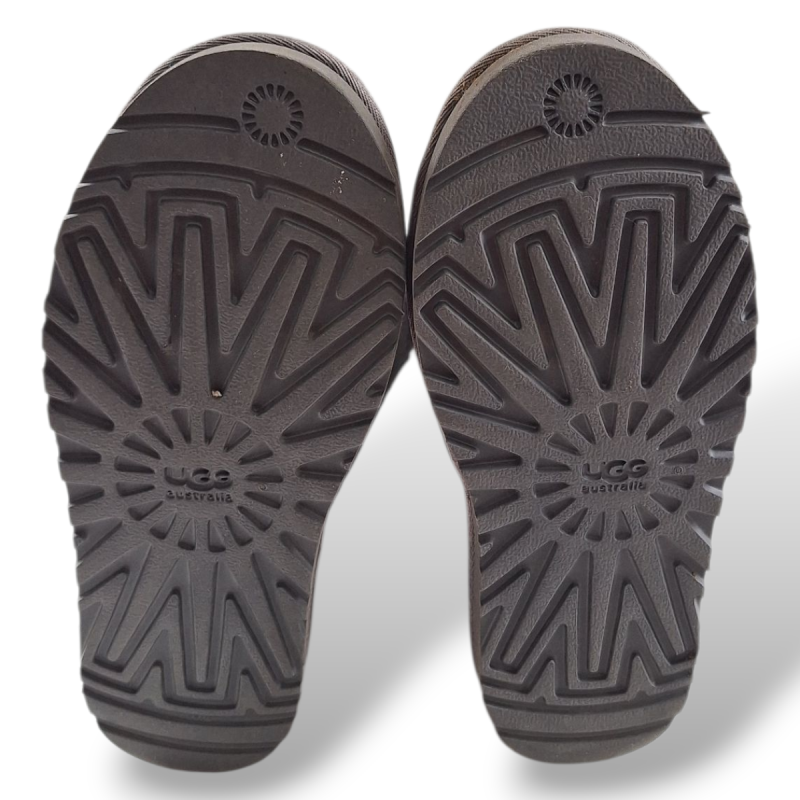 Bota Uggs Tricot Cinza-38