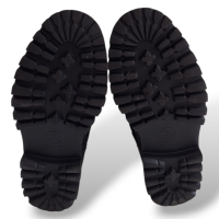 Bota Chanel em Matelassê Preta - 38 Bota Chanel em Matelassê Preta - 38