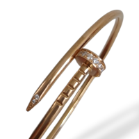 Bracelete Cartier Juste Un Clou com Brilhantes em Ouro Amarelo