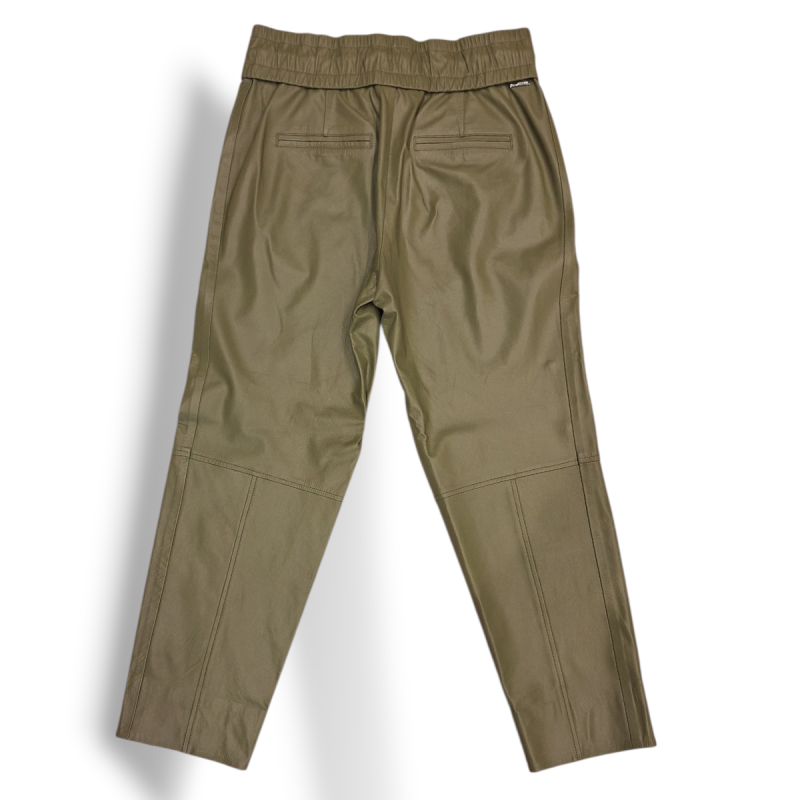 Calça Le Lis Blanc em Couro Verde Musgo-42 Calça Le Lis Blanc em Couro Verde Musgo-42
