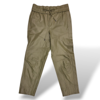 Calça Le Lis Blanc em Couro Verde Musgo-42