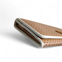 Carteira Prada Caramelo com Debrum Branco