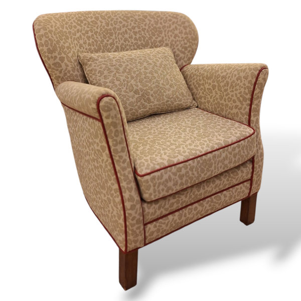 Poltrona Club Lótus Entreposto