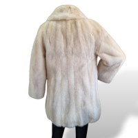 Casaco de Pele Off White