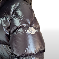 Casaco Moncler x Valentino Preto -40